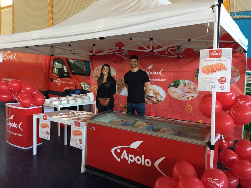 stand-langostinos-solidarios-apolo